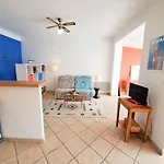 Le Petit * Royan