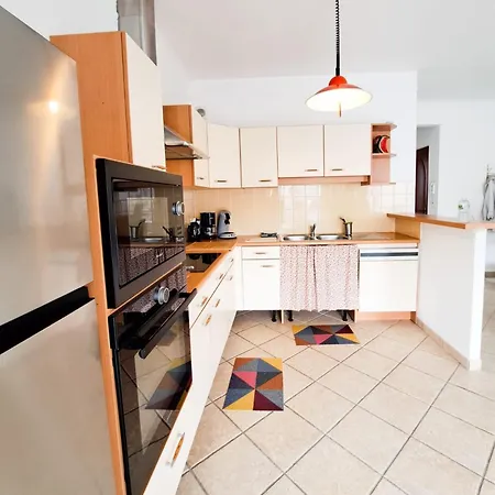 Le Petit - Hyper Centre Ville, 2 Min De La Et Des Commerces Lägenhet